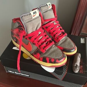 Nike Dunks